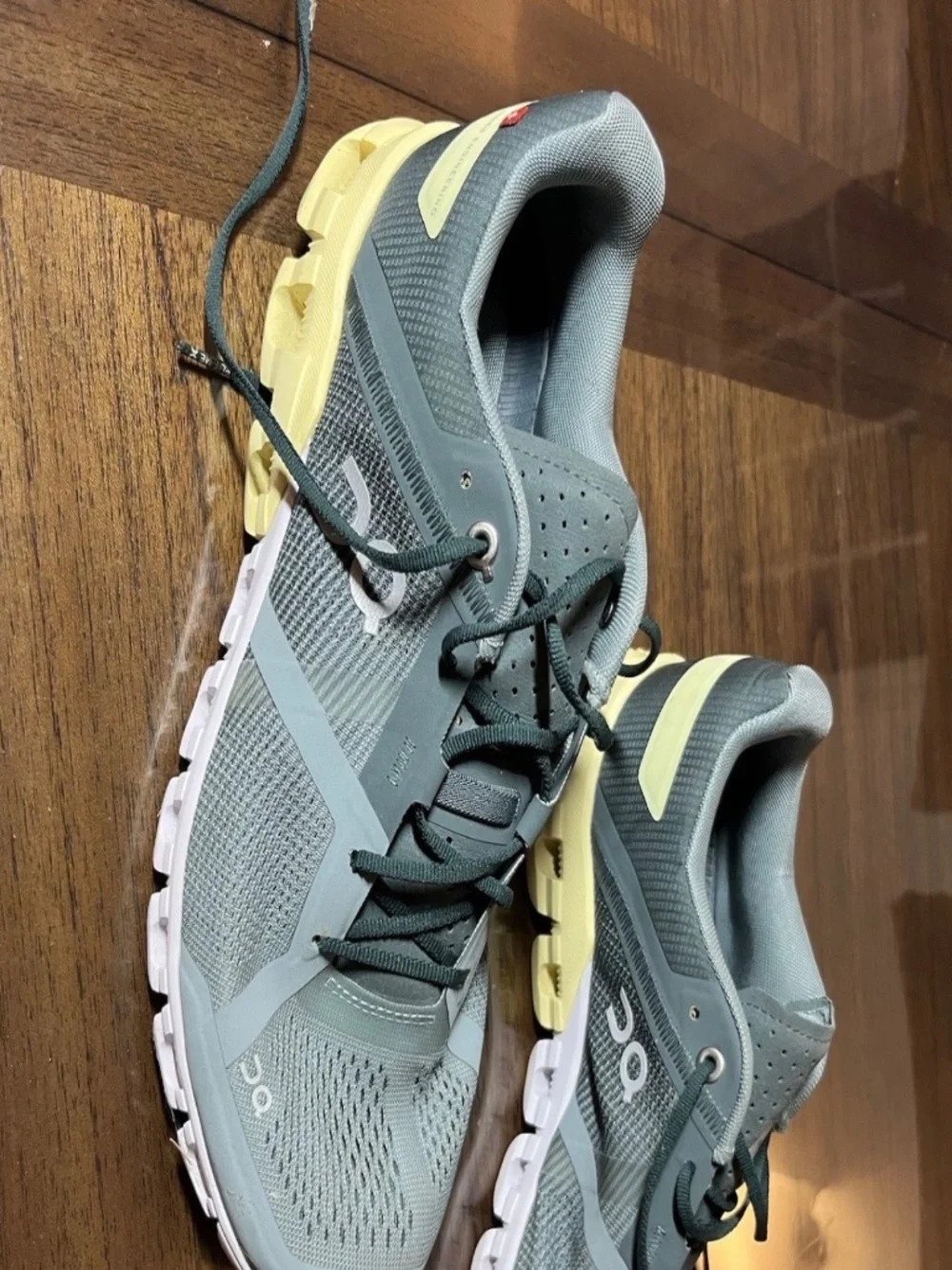 On Cloudflow W9.5 Women’s Running Shoes - Wide